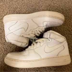 Air force one high Size 7